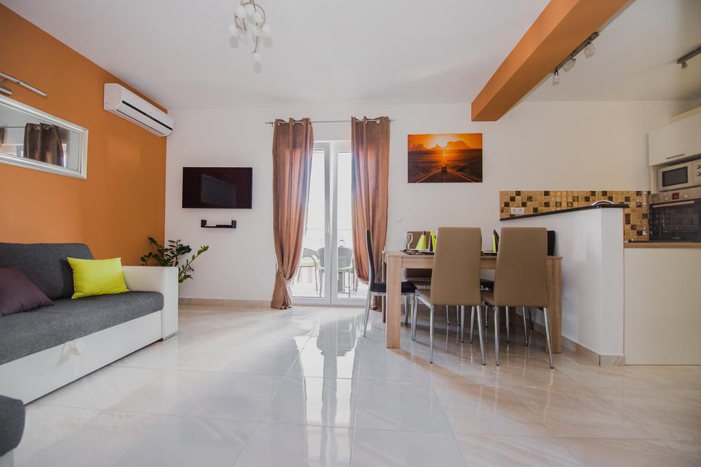Apartments Villa Monique Rogoznica  Quarto foto